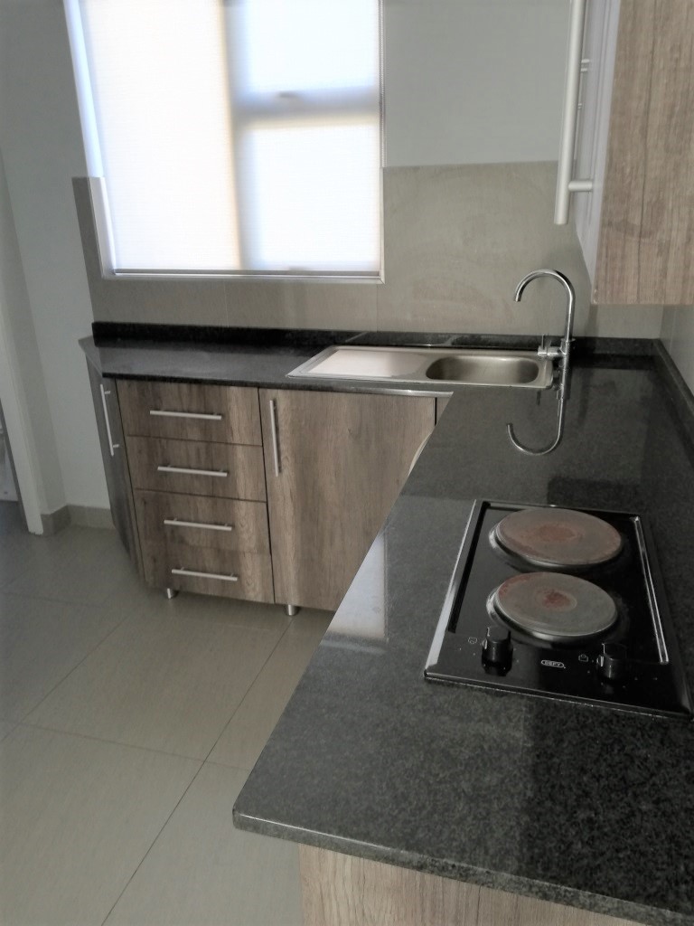 To Let 2 Bedroom Property for Rent in Quigney Eastern Cape
